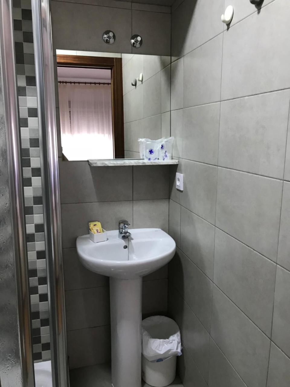 Hostal Argentina Caces Exterior foto
